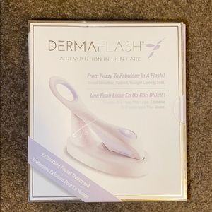 New In Box DermaFlash Wand with starter kit